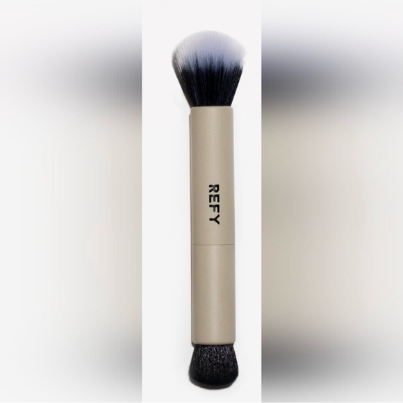 REFY Other - NWT REFY Dual-Ended Makeup Brush